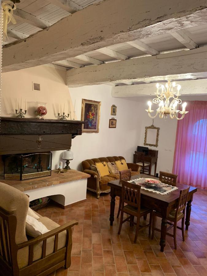 La Casa Dei Ricordi Apartment Collesalvetti Exterior photo